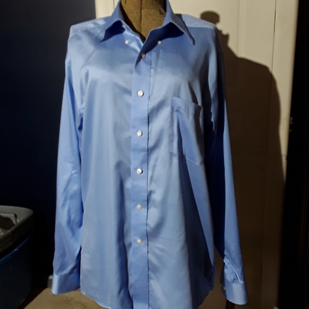 Izod light blue collared dress shirt size L